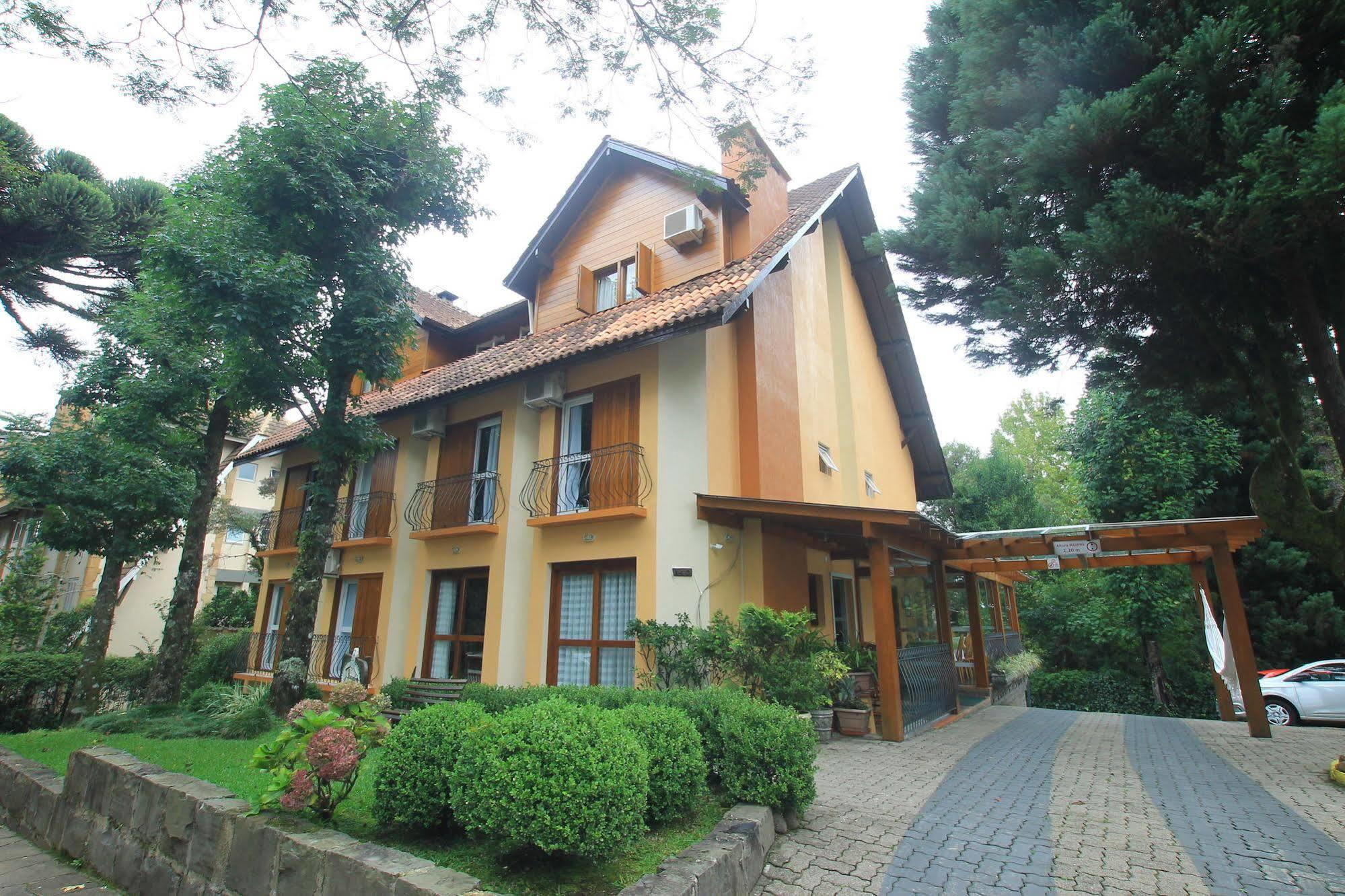 Pousada Aguia Branca Gramado Zewnętrze zdjęcie
