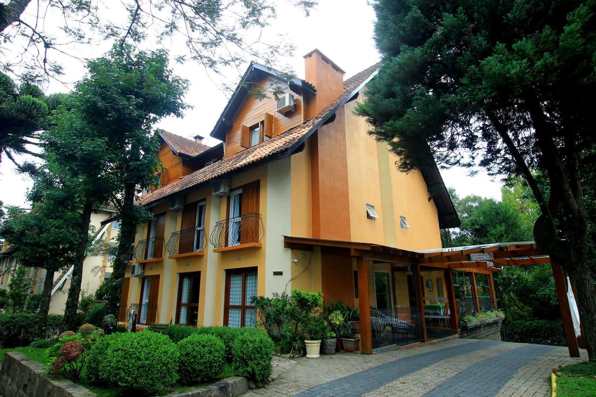 Pousada Aguia Branca Gramado Zewnętrze zdjęcie